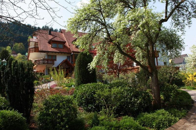 Hotel Garni Cafe Schacher Oberwolfach Exterior foto